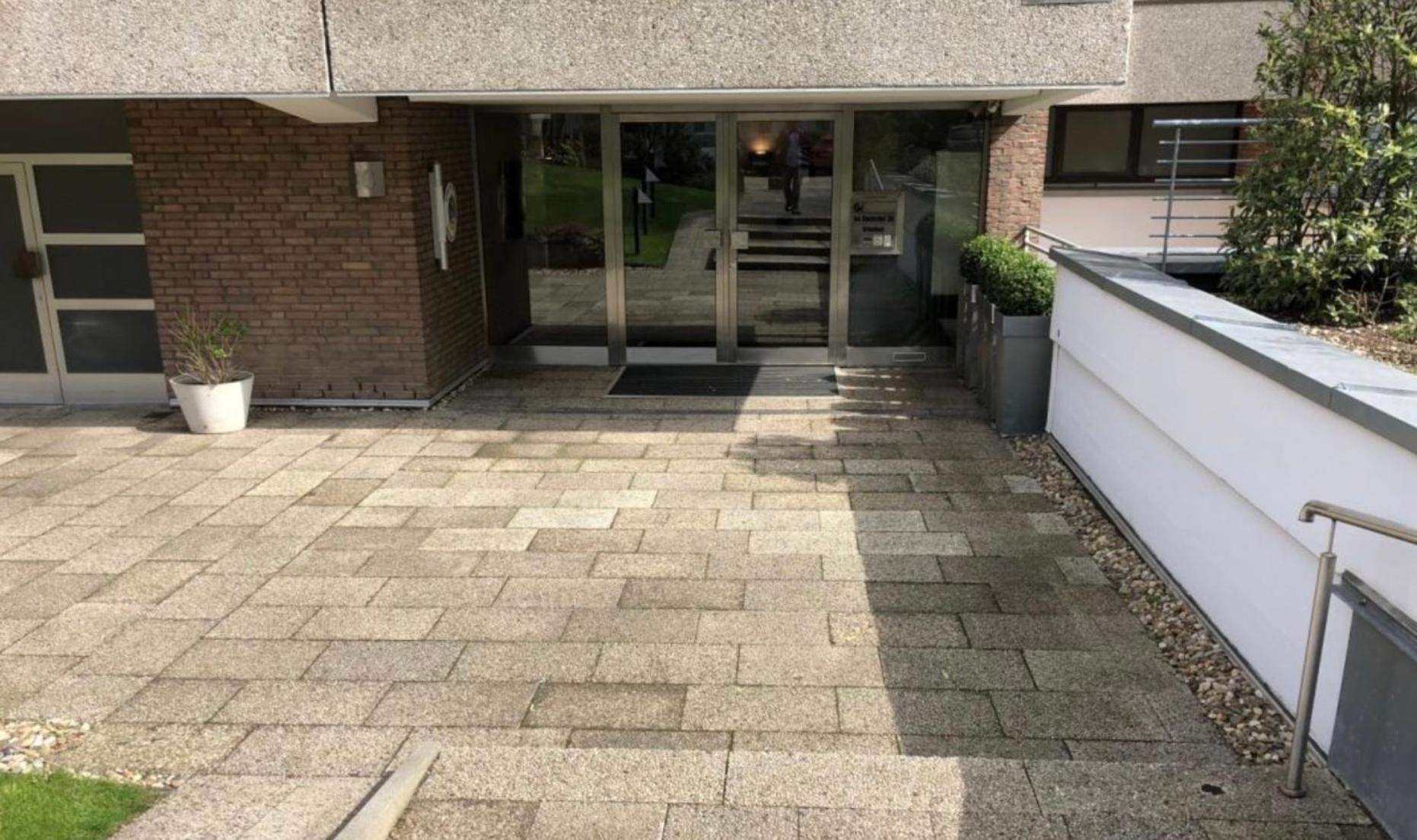 Business Messe & Wellness Apartment *